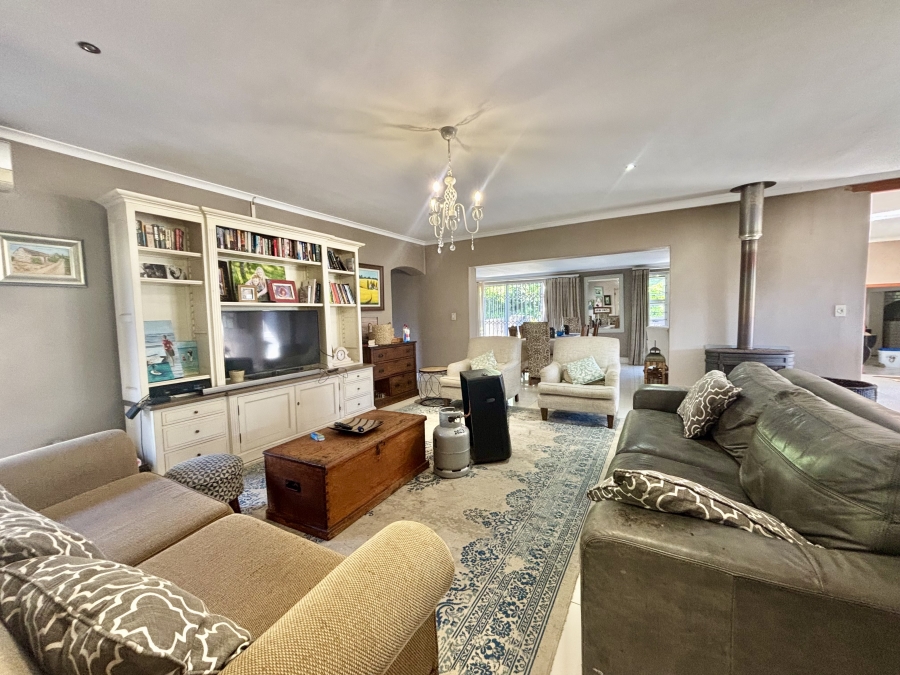 4 Bedroom Property for Sale in Vierlanden Western Cape